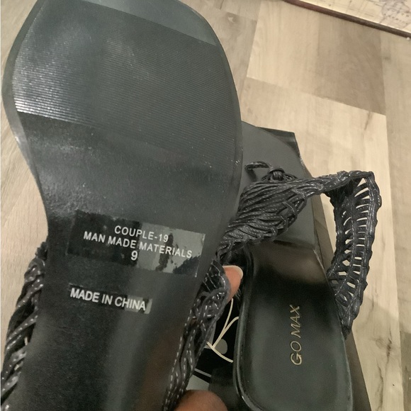 Go Max women’s pumps size 9 W/box - Picture 5 of 5